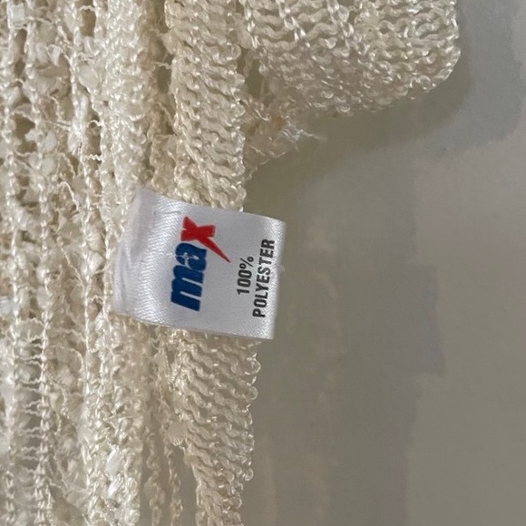 NEW Fishnet Fringe Shawl - Picture 7 of 7